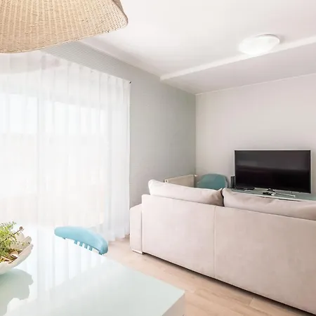 Al Marina View Uma - Lux On The Marina Albufeira